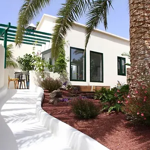  Сasa de vacaciones Unique, Stylish & Calm El Estanque By The Sea, Adults Only